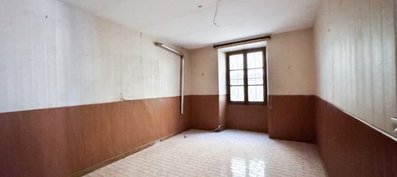 3 bedrooms House in Romagnano Sesia, Italy No. 362552 4