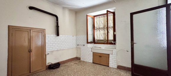 3 bedrooms House in Romagnano Sesia, Italy No. 362552 3