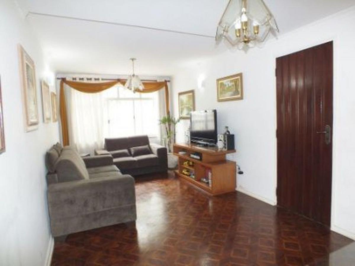 Casa de 3 dormitorios en Sao Paulo, Brazil No. 468435