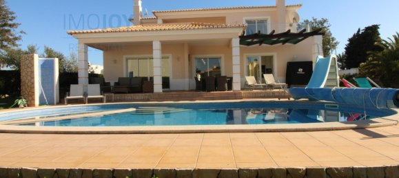 4 Schlafzimmer Villa in Ferragudo, Portugal, Nr. 102529 38