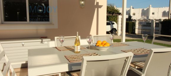 4 Schlafzimmer Villa in Ferragudo, Portugal, Nr. 102529 5