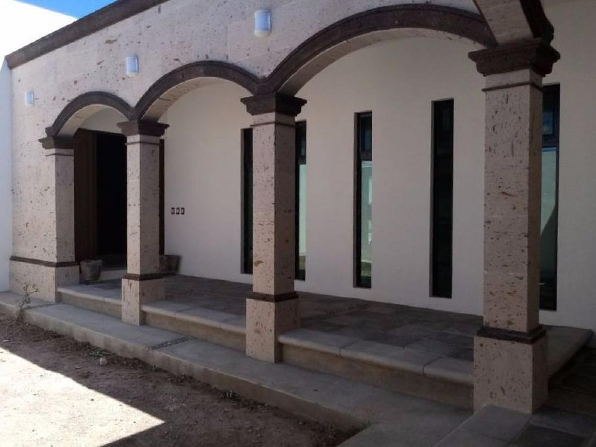 3 bedrooms House in Playa Vicente, Mexico No. 179248