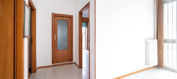 2 Schlafzimmer Wohnung in Cesenatico, Italy, Nr. 376159 7