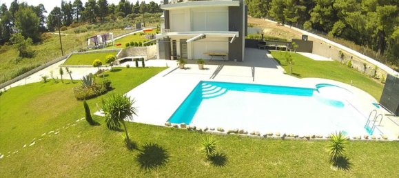 5 bedrooms Villa in Chalkidiki, Greece No. 1199 3