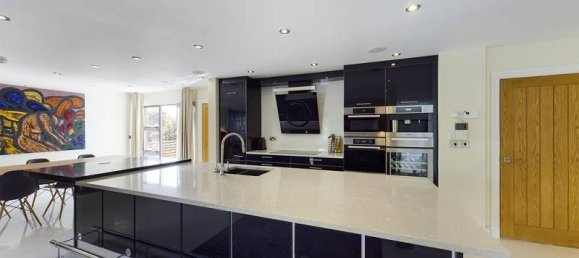 6 Schlafzimmer Villa in Cardiff, United Kingdom, Nr. 14494 17