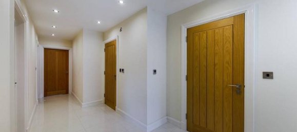 6 Schlafzimmer Villa in Cardiff, United Kingdom, Nr. 14494 22