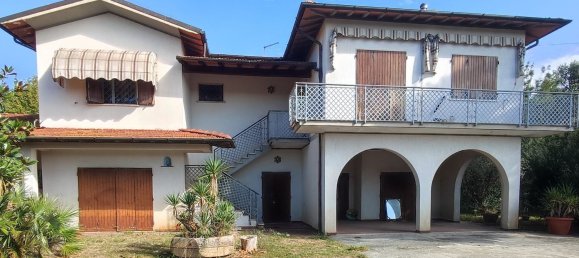 15-Zimmer Haus in Pietrasanta, Italy, Nr. 121124 16