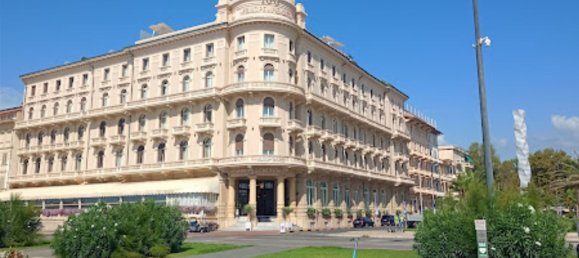 15-Zimmer Haus in Pietrasanta, Italy, Nr. 121124 4