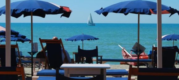 15-Zimmer Haus in Pietrasanta, Italy, Nr. 121124 12