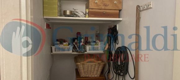 5-Zimmer Villa in Rome, Italy, Nr. 11930 33