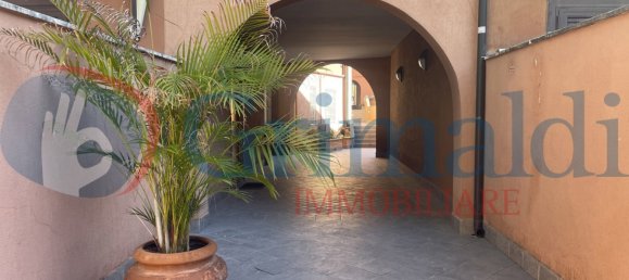 5-Zimmer Villa in Rome, Italy, Nr. 11930 23
