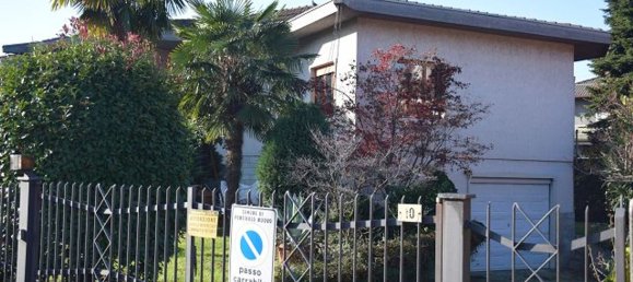 7غرفة فيلا في Pontirolo Nuovo, Italy رقم 121130 3