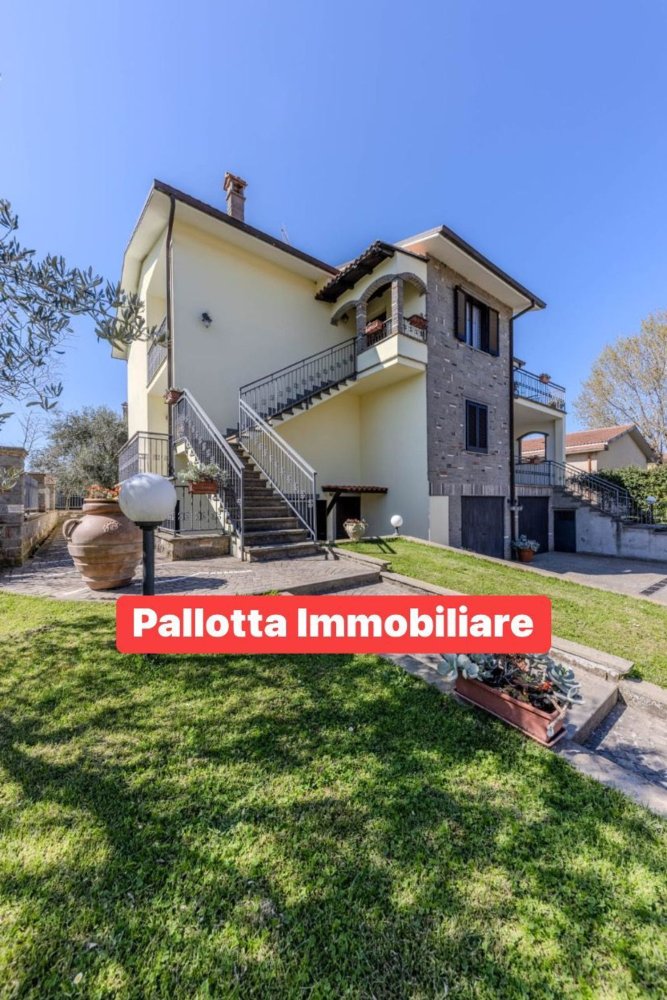 Duplex de 4 divisões em Capodimonte, Italy N.º 274879