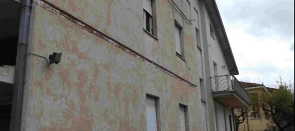 7غرفة شقة في Foligno, Italy رقم 193608 6