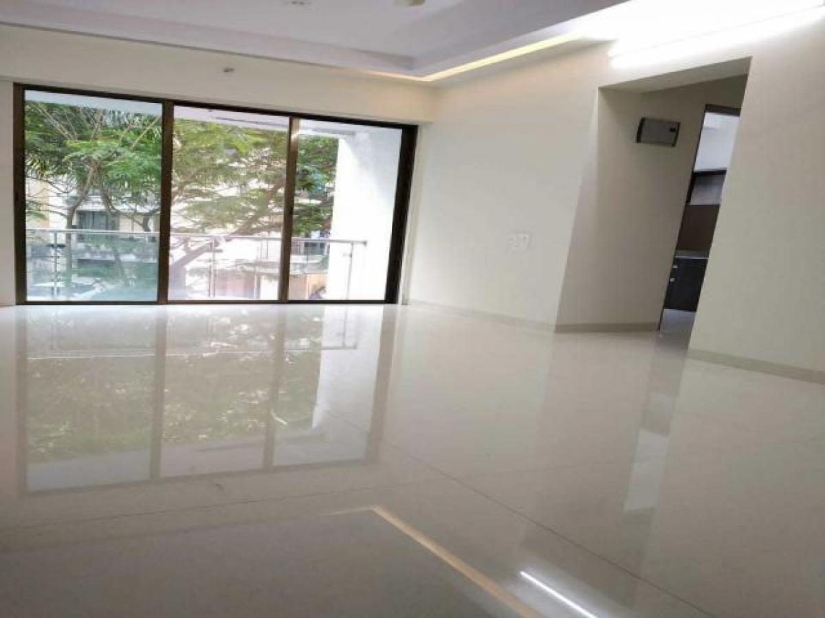 Studio in Mumbai, India No. 24412