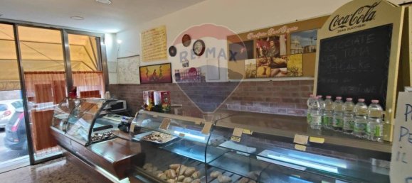 Коммерческая недвижимость с 2 комнатами в Катания, Италия № 259470 4