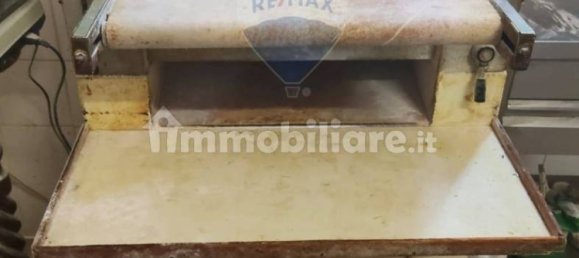 Коммерческая недвижимость с 2 комнатами в Катания, Италия № 259470 15