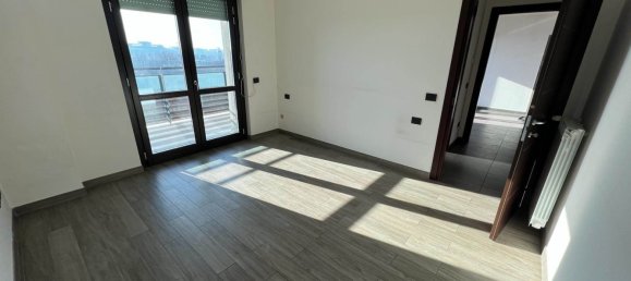 1 bedroom Apartment in Sesto San Giovanni, Italy No. 56315 10