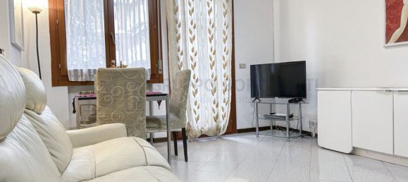 4-Zimmer Doppelhaus in Selvazzano Dentro, Italy, Nr. 178911 2