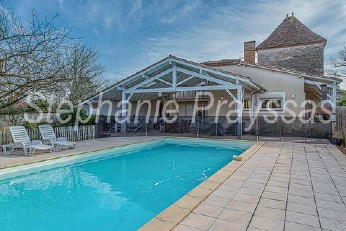 7 bedrooms House in Agen, France No. 8116