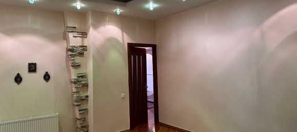 4 bedrooms Apartment in Nasimi, Azerbaijan No. 1438 11