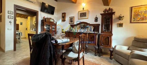 2 bedrooms House in Cascina, Italy No. 35589 3