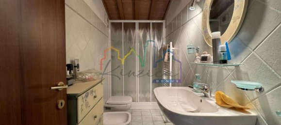 2 bedrooms House in Cascina, Italy No. 35589 11