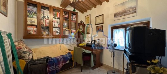 2 bedrooms House in Cascina, Italy No. 35589 9