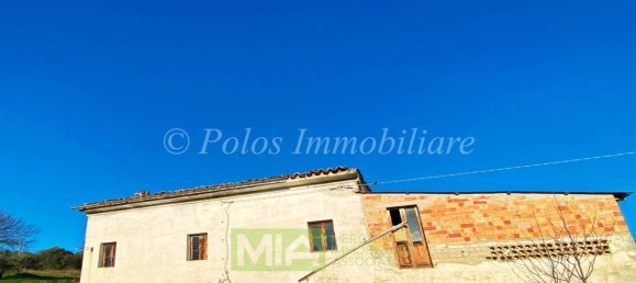 Дом с 3 спальнями в Монтаппоне, Италия № 165203 12