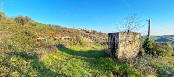 Дом с 3 спальнями в Монтаппоне, Италия № 165203 18