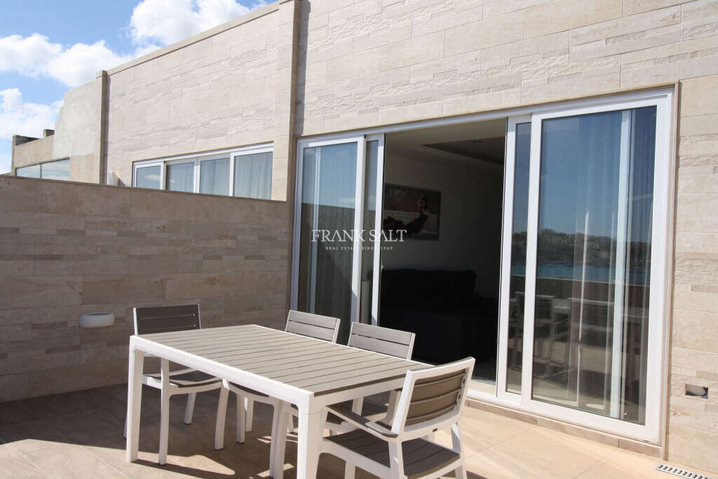 2 bedrooms Penthouse in Marsaxlokk, Malta No. 10774