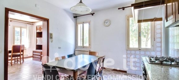 Вилла с 6 комнатами в Доло, Италия № 293155 16