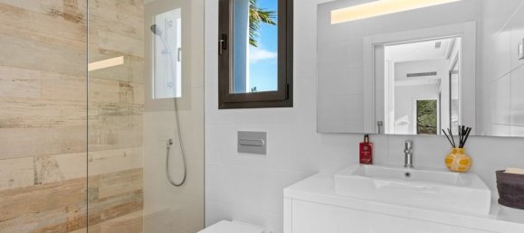 Вилла с 4 спальнями в Дехеса де Кампоамор, Испания № 184719 30