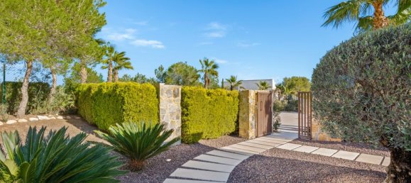 Вилла с 4 спальнями в Дехеса де Кампоамор, Испания № 184719 12