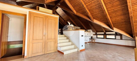 10 rooms Villa in Giugliano in Campania, Italy No. 9412 28