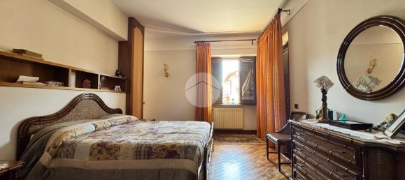 10 rooms Villa in Giugliano in Campania, Italy No. 9412 20