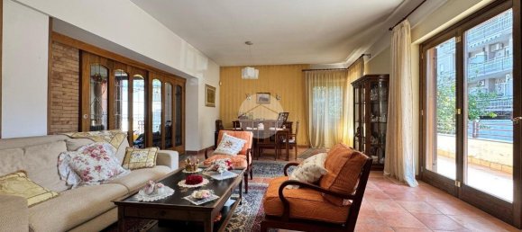 10 rooms Villa in Giugliano in Campania, Italy No. 9412 9