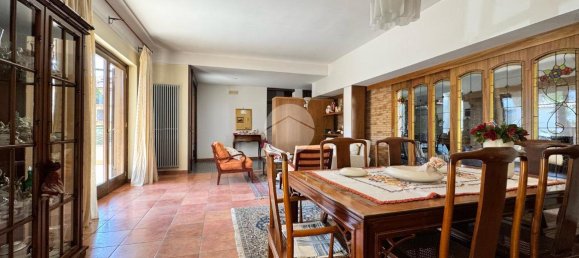 10 rooms Villa in Giugliano in Campania, Italy No. 9412 10