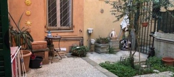 3 rooms Apartment in Ancona, Italy No. 169309 2