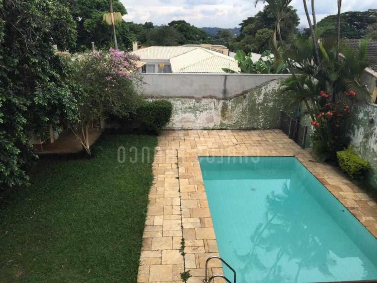 Casa de 4 dormitorios en Sao Paulo, Brazil No. 593802