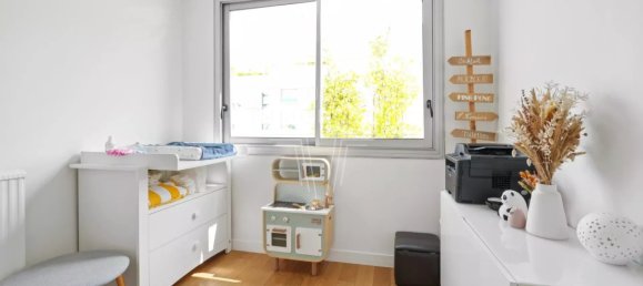 3 Schlafzimmer Wohnung in Levallois-Perret, France, Nr. 347429 12
