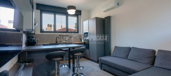 1 bedroom Penthouse in Bologna, Italy No. 192004 2