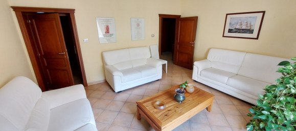 4 rooms Apartment in Sassari, Italy No. 80986 7