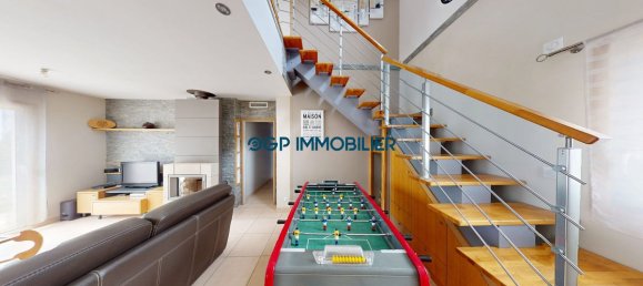 5 bedrooms House in Castelnau-d'Estretefonds, France No. 336330 9