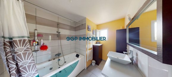 5 bedrooms House in Castelnau-d'Estretefonds, France No. 336330 15