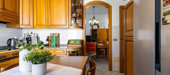 Villa de 4 divisões em Biassono, Italy N.º 314717 19