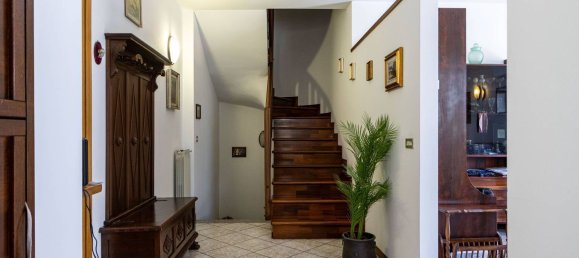 Villa de 4 divisões em Biassono, Italy N.º 314717 15