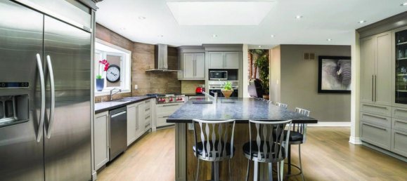 4 bedrooms House in Mississauga, Canada No. 453 10