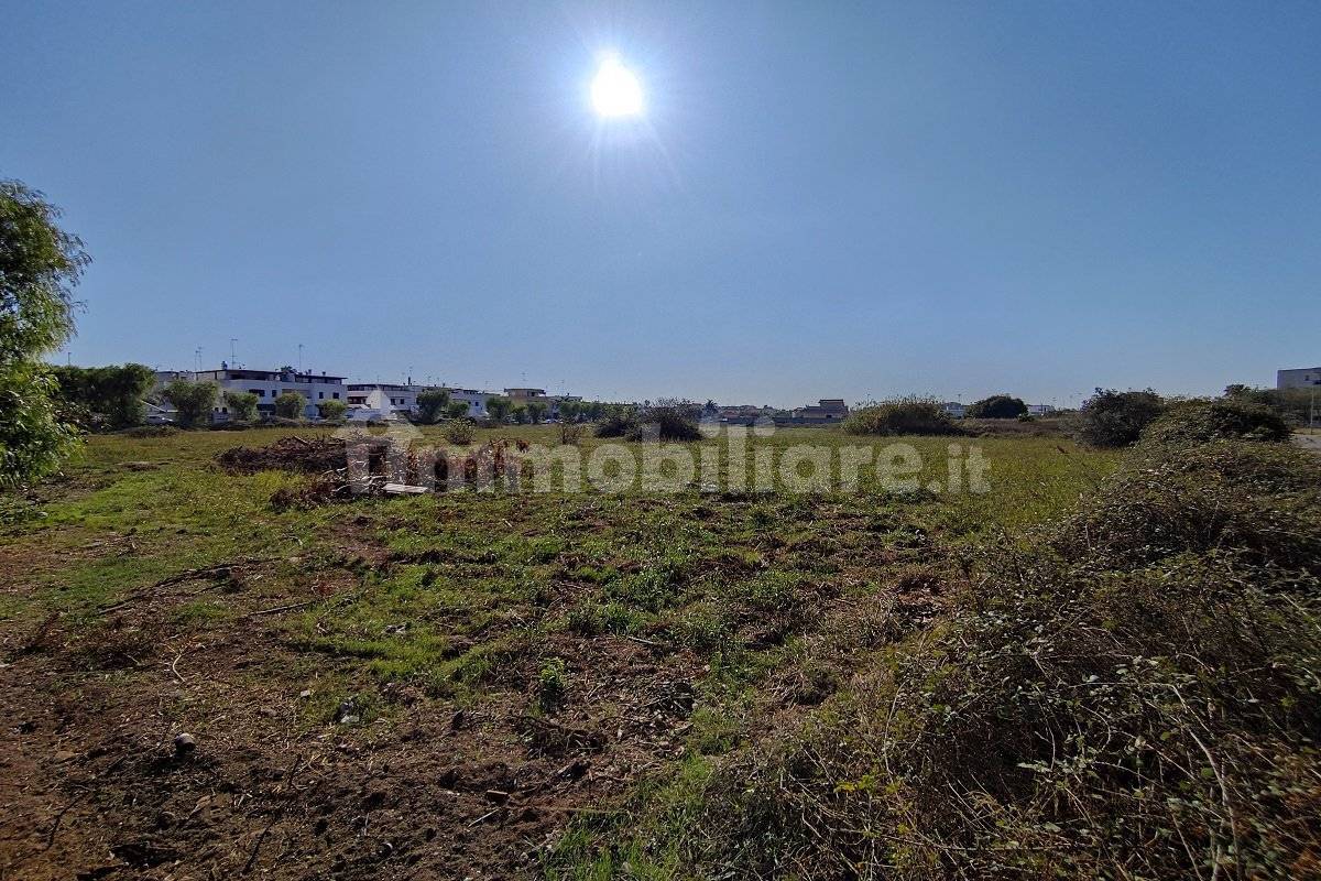 Земельный участок 1457м² в Cavallino, Италия № 103304