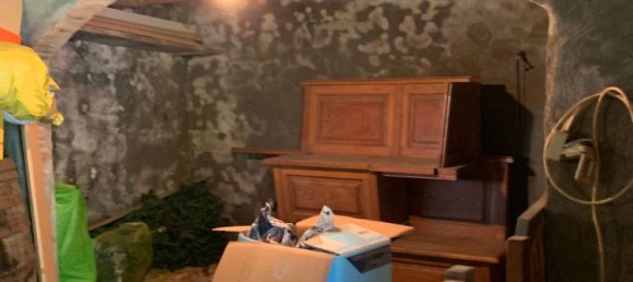 Дом с 5 спальнями в Камайоре, Италия № 369846 36